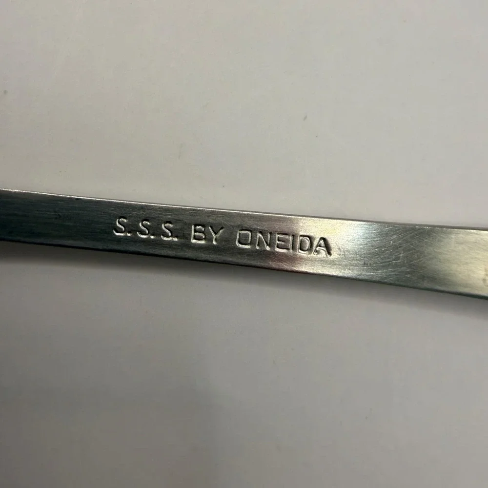 Oneida SSS Stainless Steel Salad Forks Set of 3 Fiddleback Flat Handle 6.25in